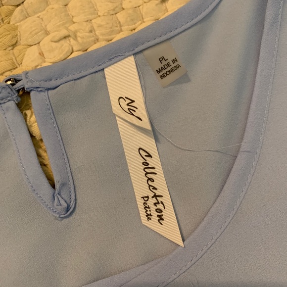 Modern Ruffle Blouse - Picture 2 of 3